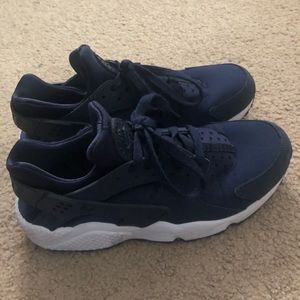 Navy Blue Huaraches